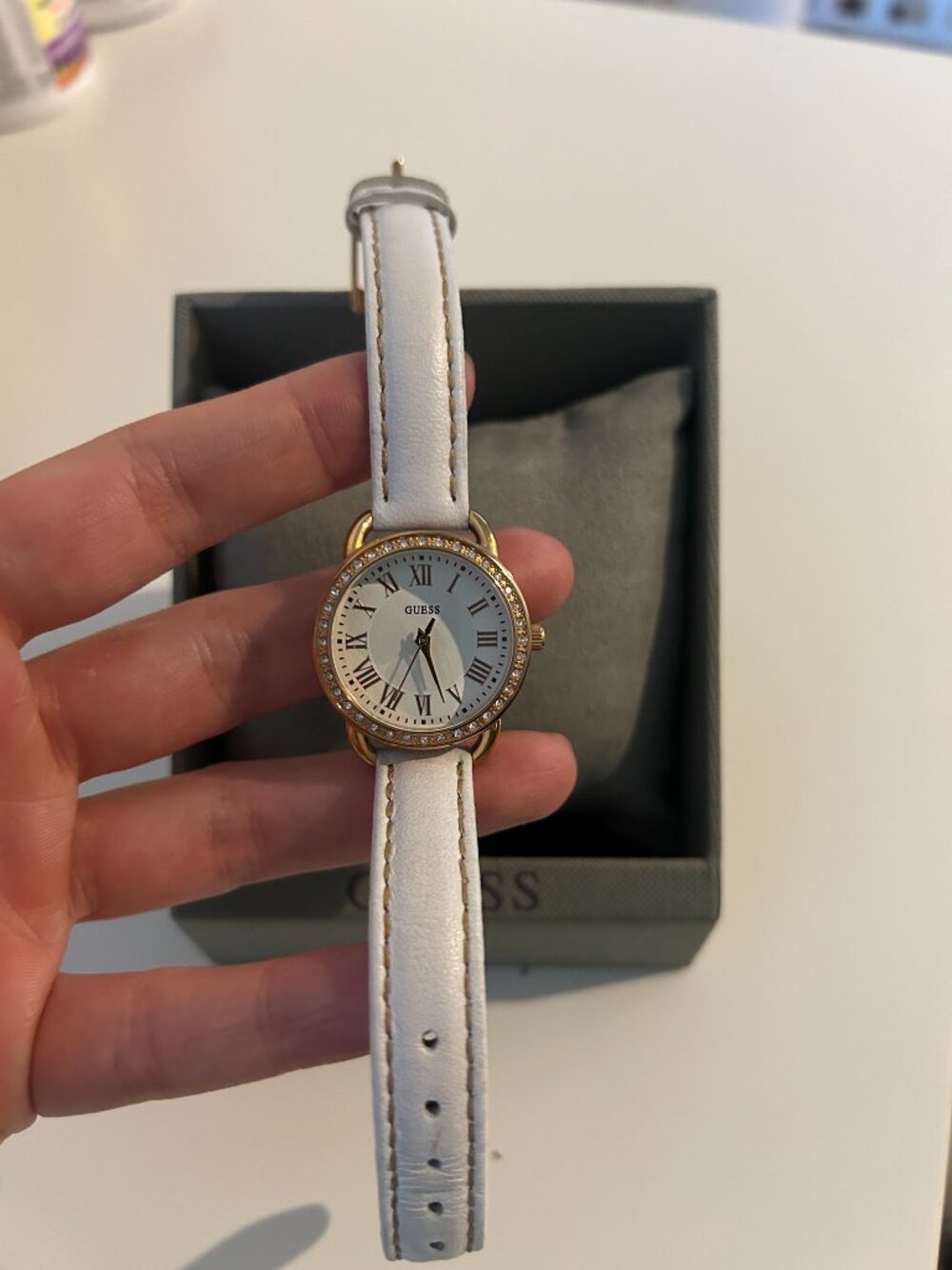 GUESS Watch - Picture 3 of 4